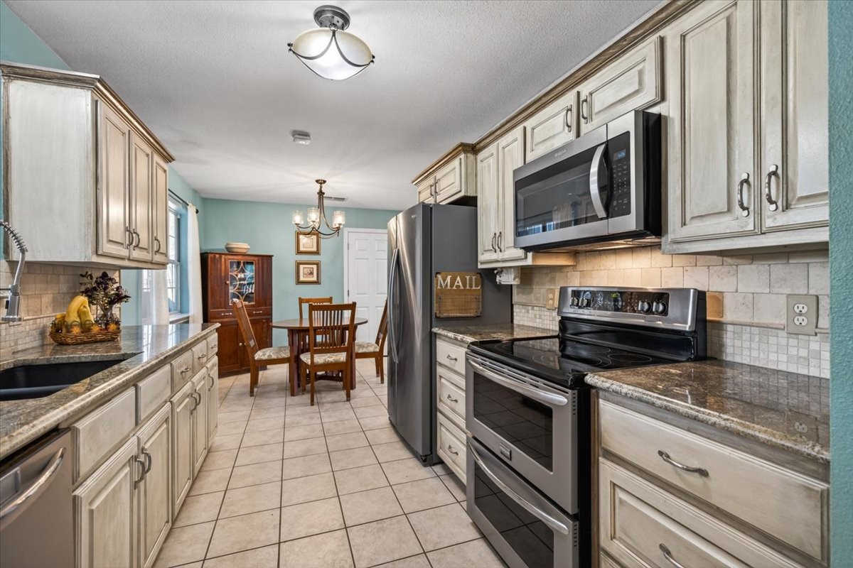 391 Vz County Road 1507 Grand Saline TX 75140