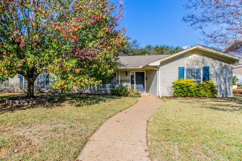 2707 N Surrey Drive Carrollton TX 75006