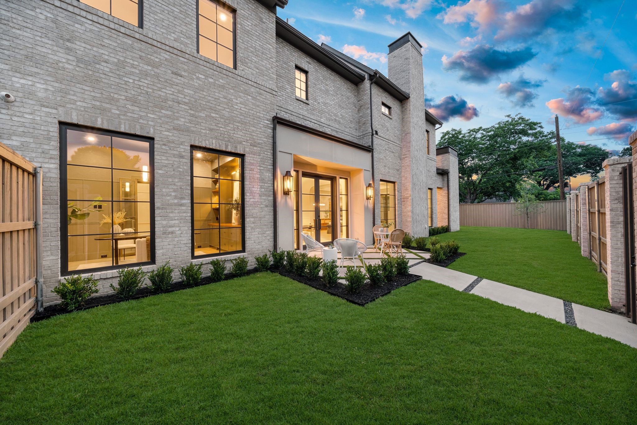 6835 Dalhart Lane Dallas TX 75214