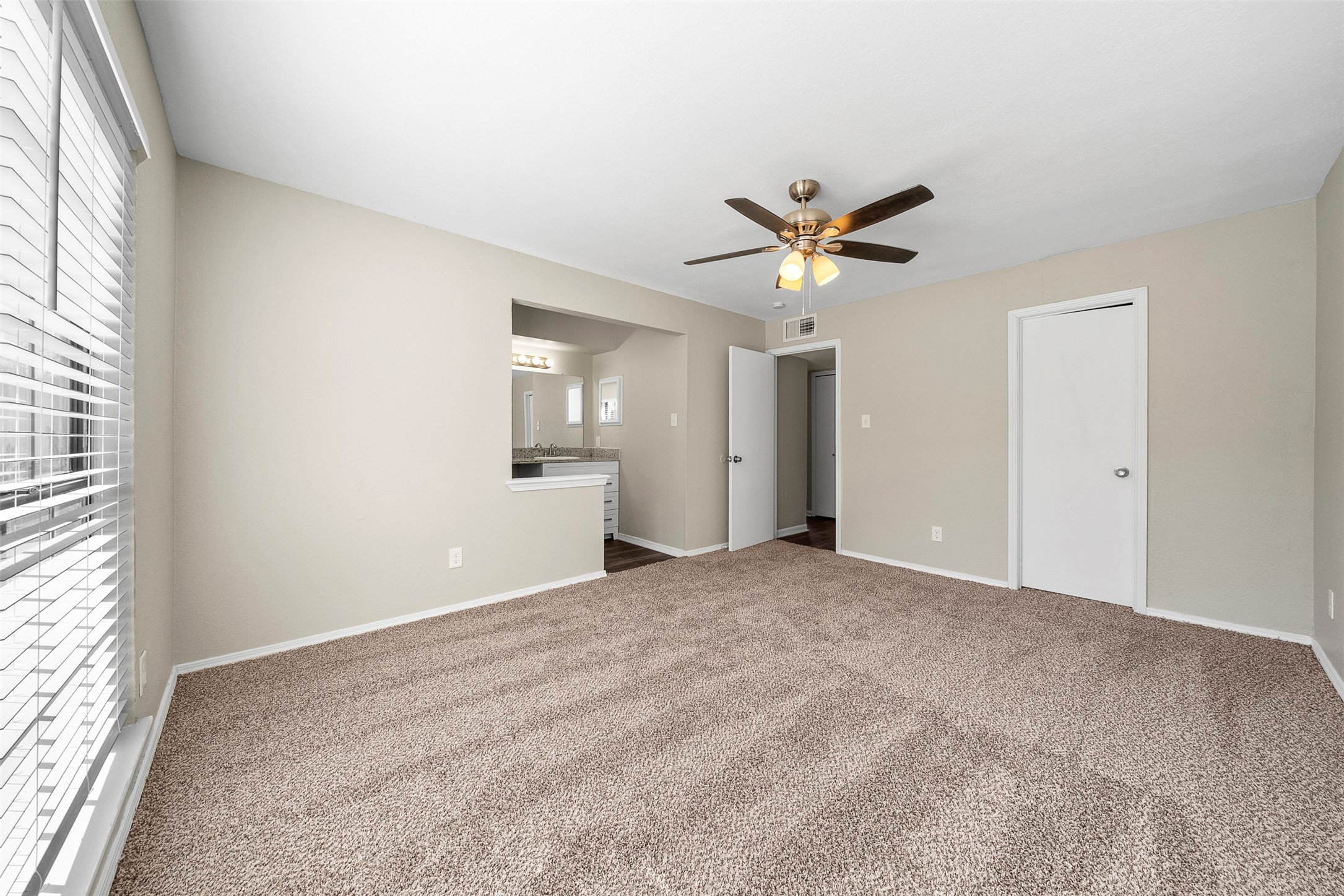 4221 Iola Avenue The Colony TX 75056