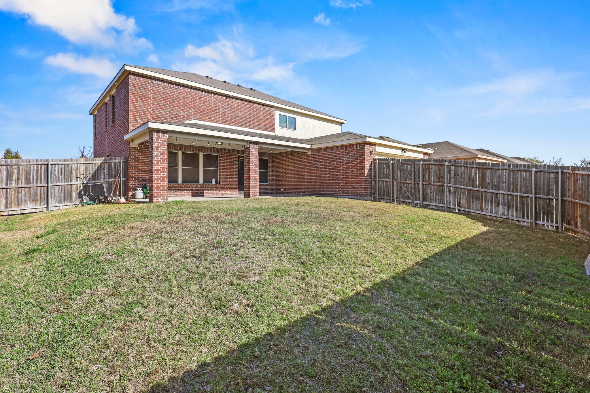 728 Jewelflower Drive Desoto TX 75115