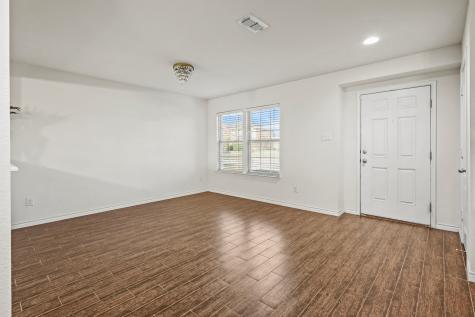 728 Jewelflower Drive Desoto TX 75115