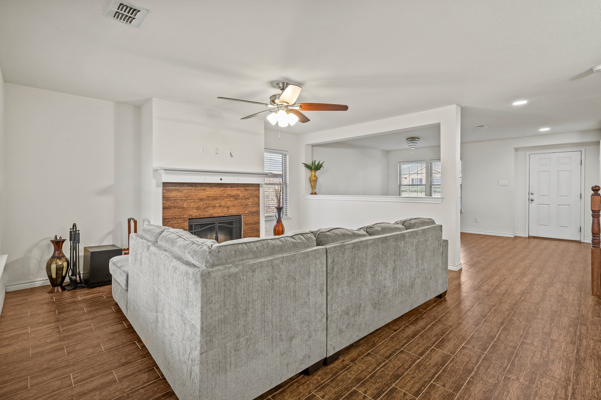 728 Jewelflower Drive Desoto TX 75115