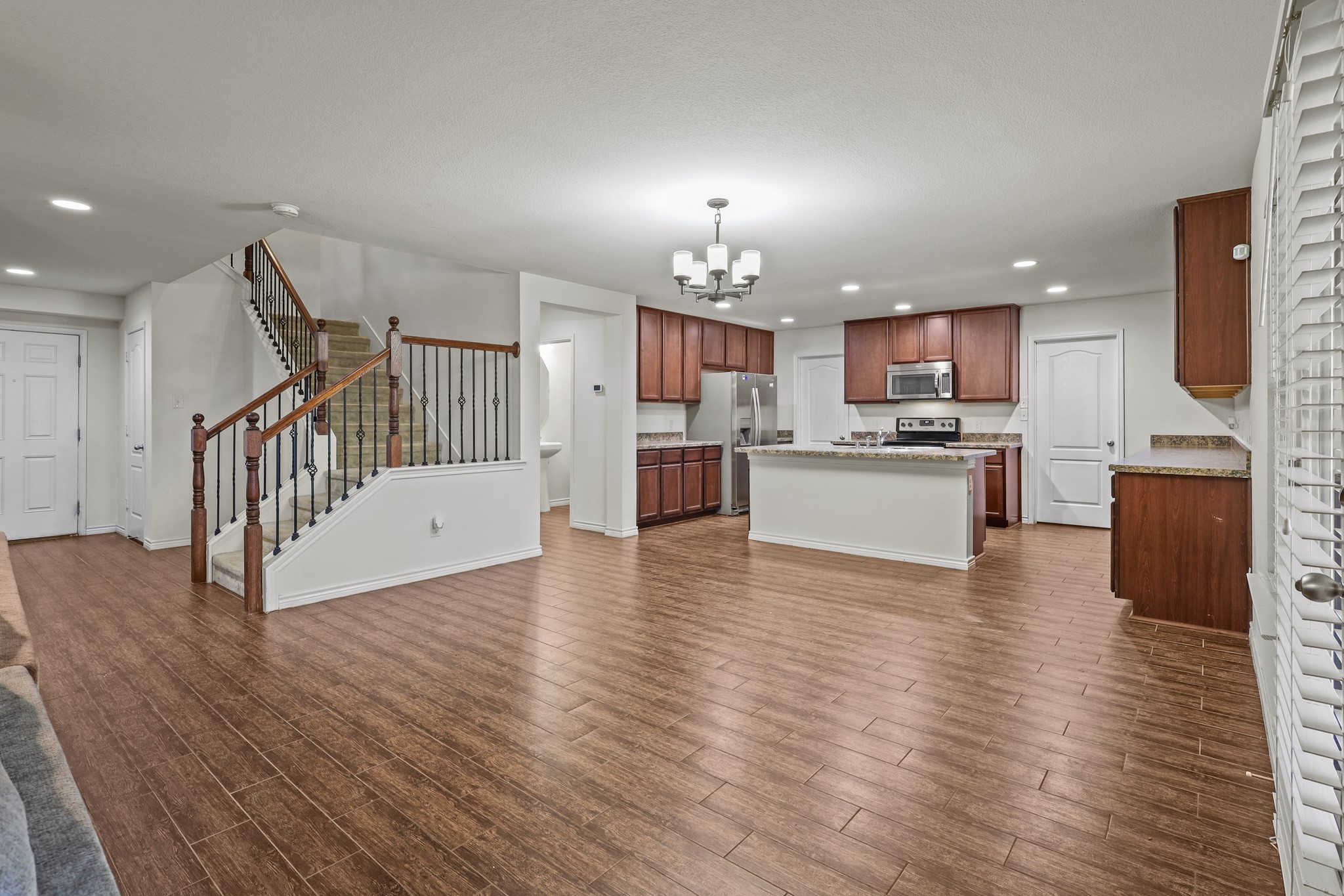 728 Jewelflower Drive Desoto TX 75115