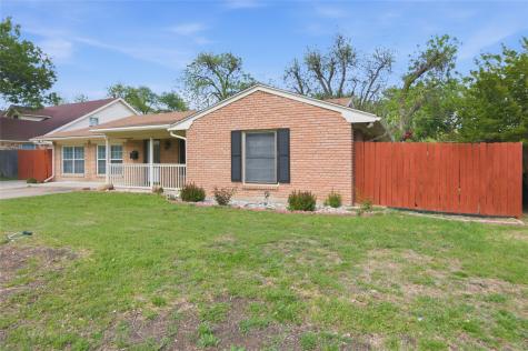 4216 Selkirk Drive W Fort Worth TX 76109