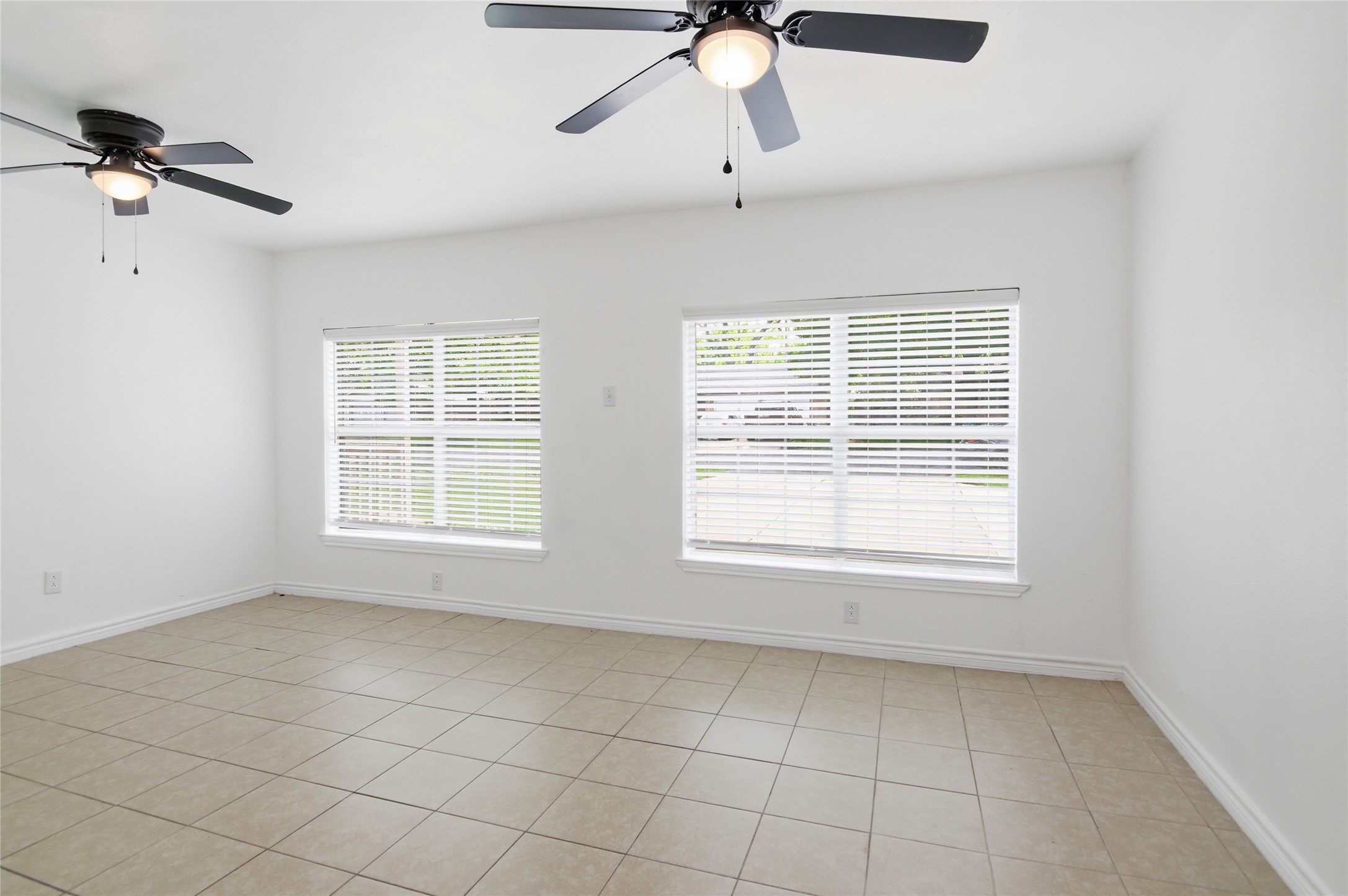 4216 Selkirk Drive W Fort Worth TX 76109