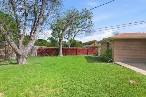 4216 Selkirk Drive W Fort Worth TX 76109