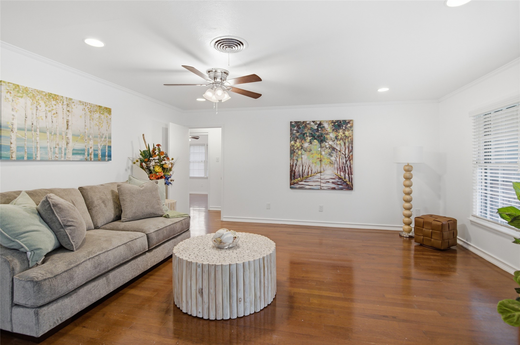 4216 Selkirk Drive W Fort Worth TX 76109
