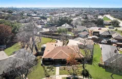 2310 Evergreen Street Carrollton TX 75006