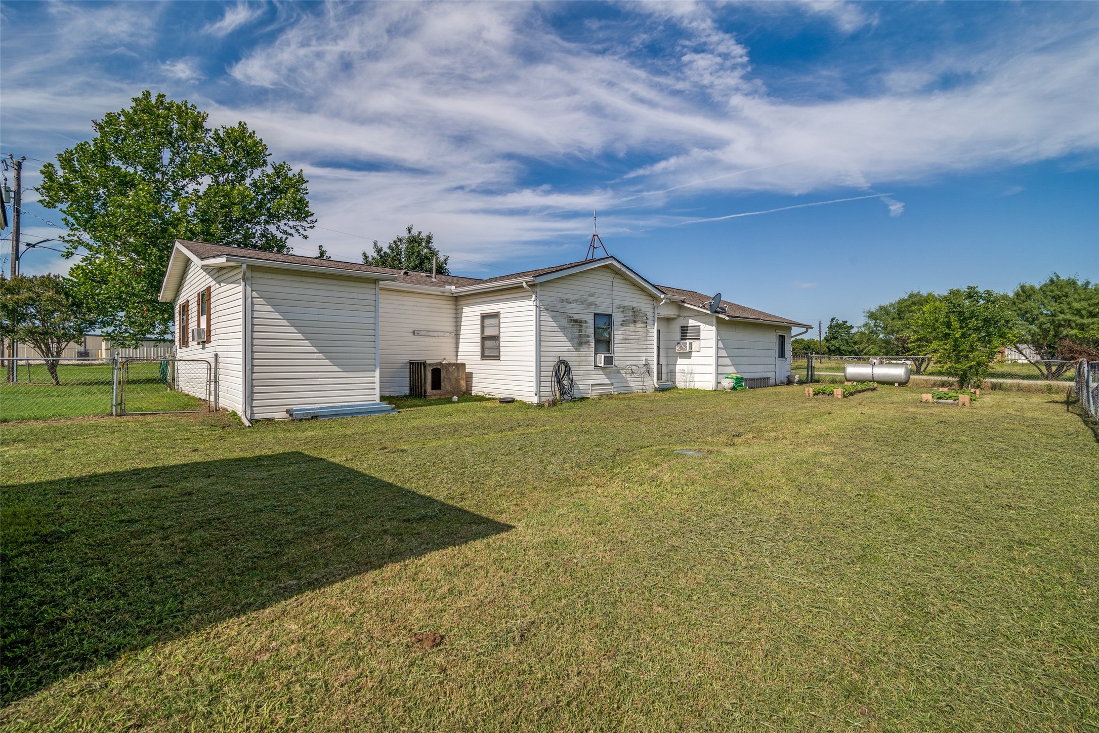 7811 Farm Market 35 Royse City TX 75189