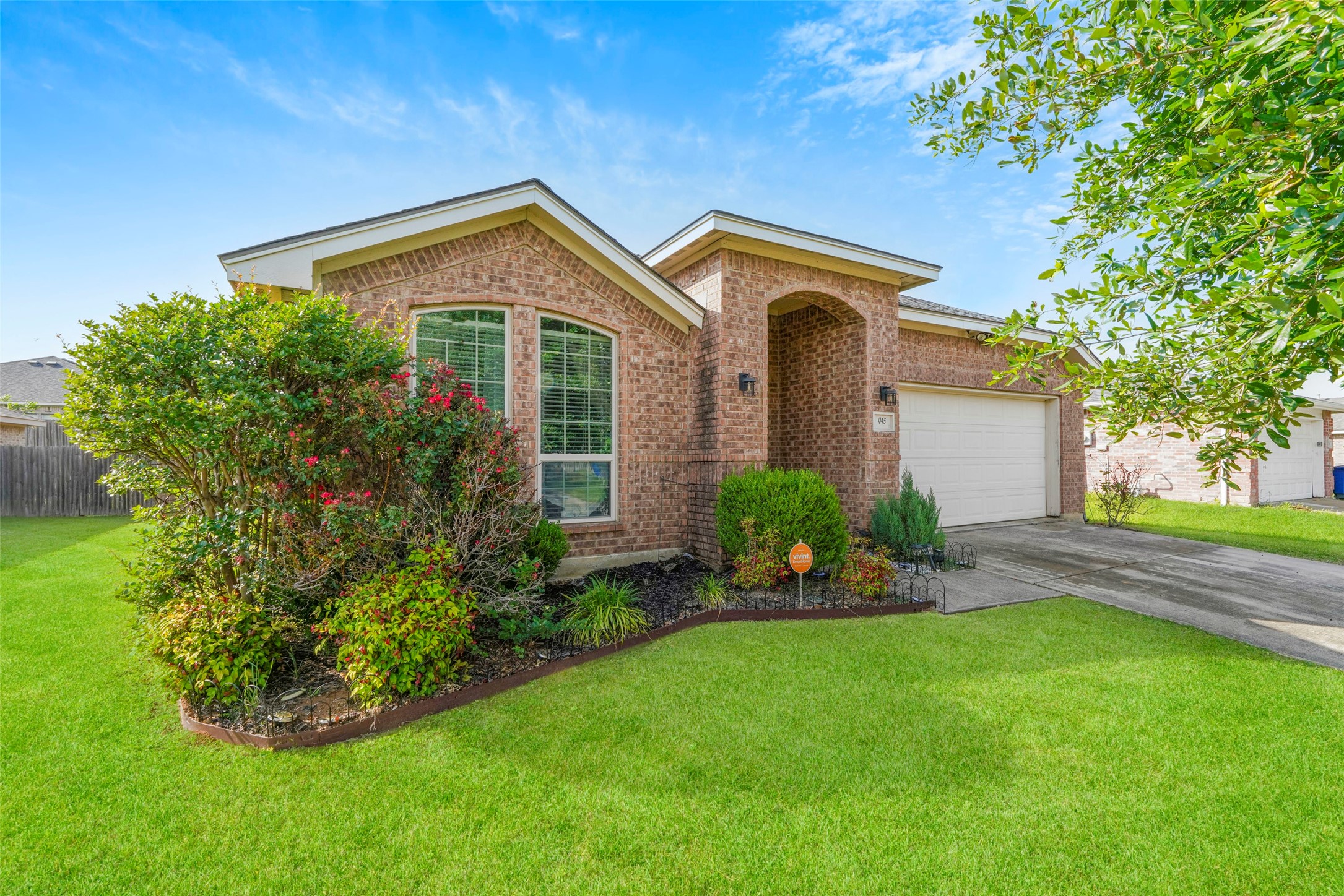 945 Abigale Lane Dallas TX 75253