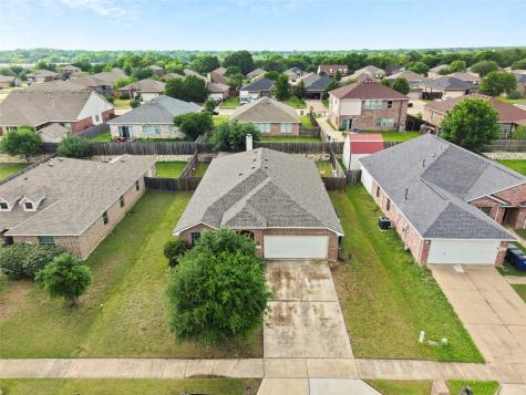 945 Abigale Lane Dallas TX 75253