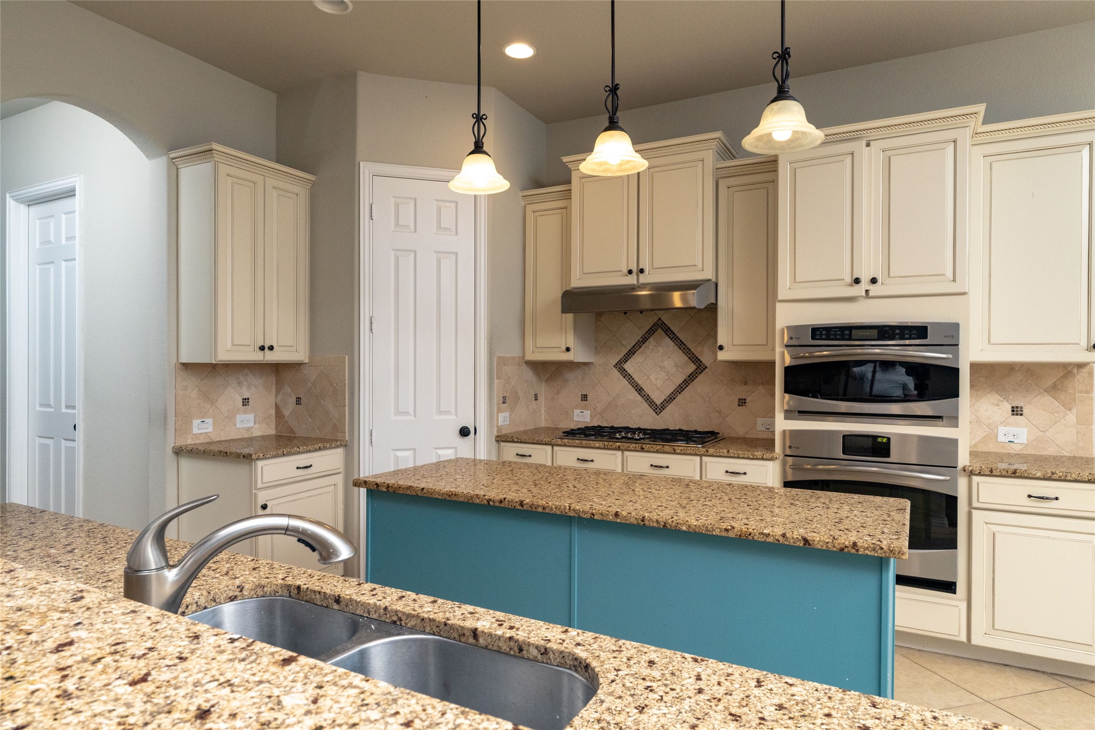 2004 Laurel Valley Drive Keller TX 76248