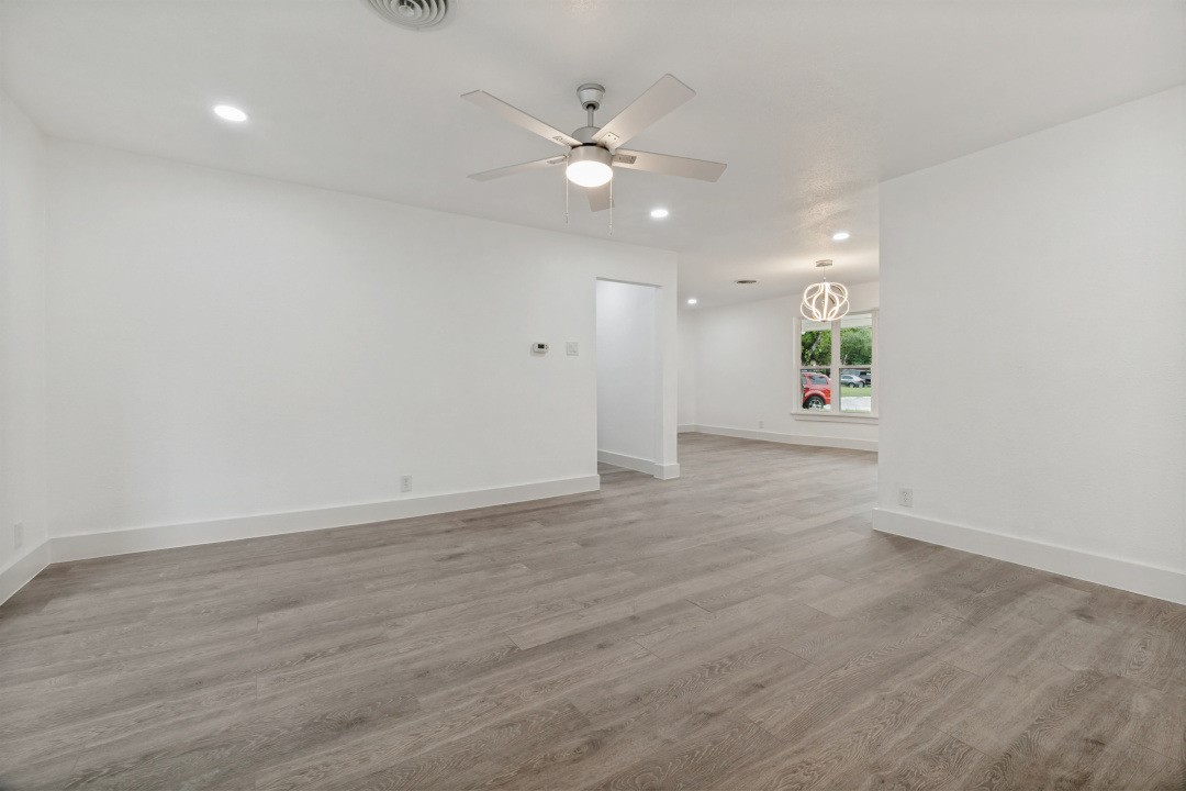 5718 Trio Lane Dallas TX 75241