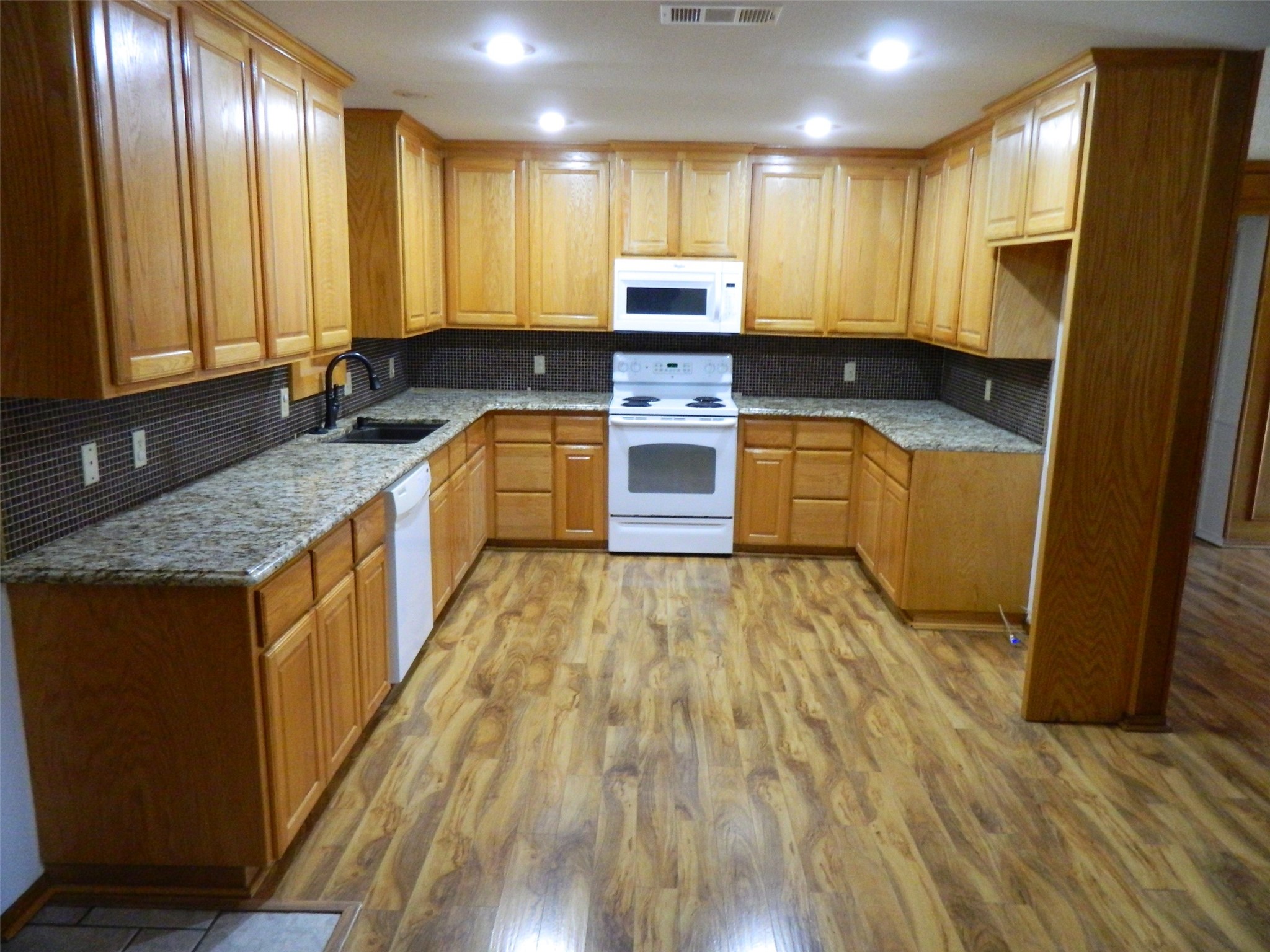1004 Palamino Drive Leonard TX 75452