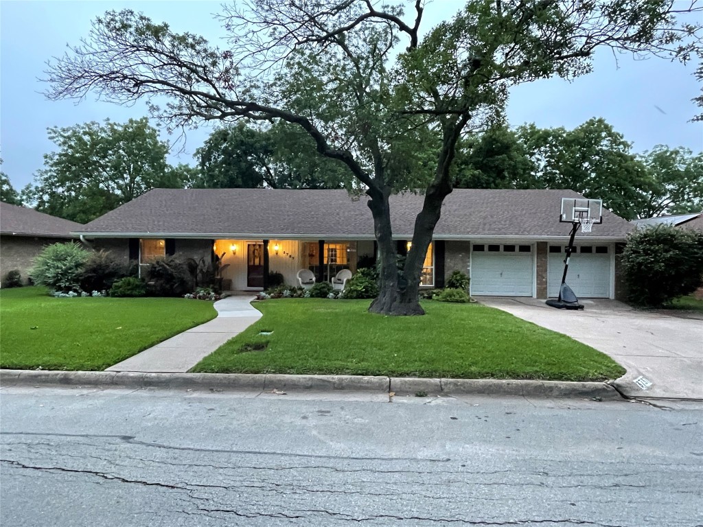 3737 Lawndale Avenue Fort Worth TX 76133
