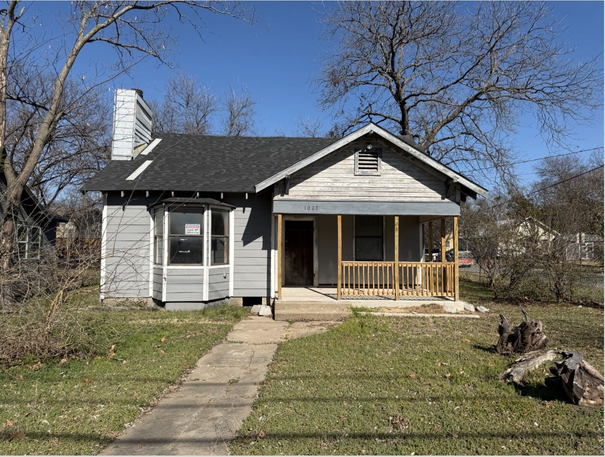1027 E Lamar Street Sherman TX 75090