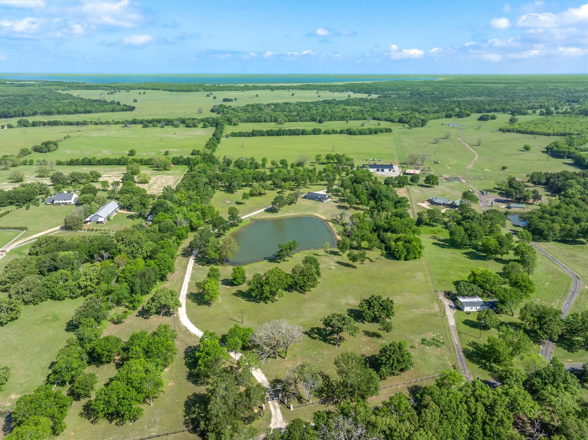 1189 Vz County Road 3702 Edgewood TX 75117