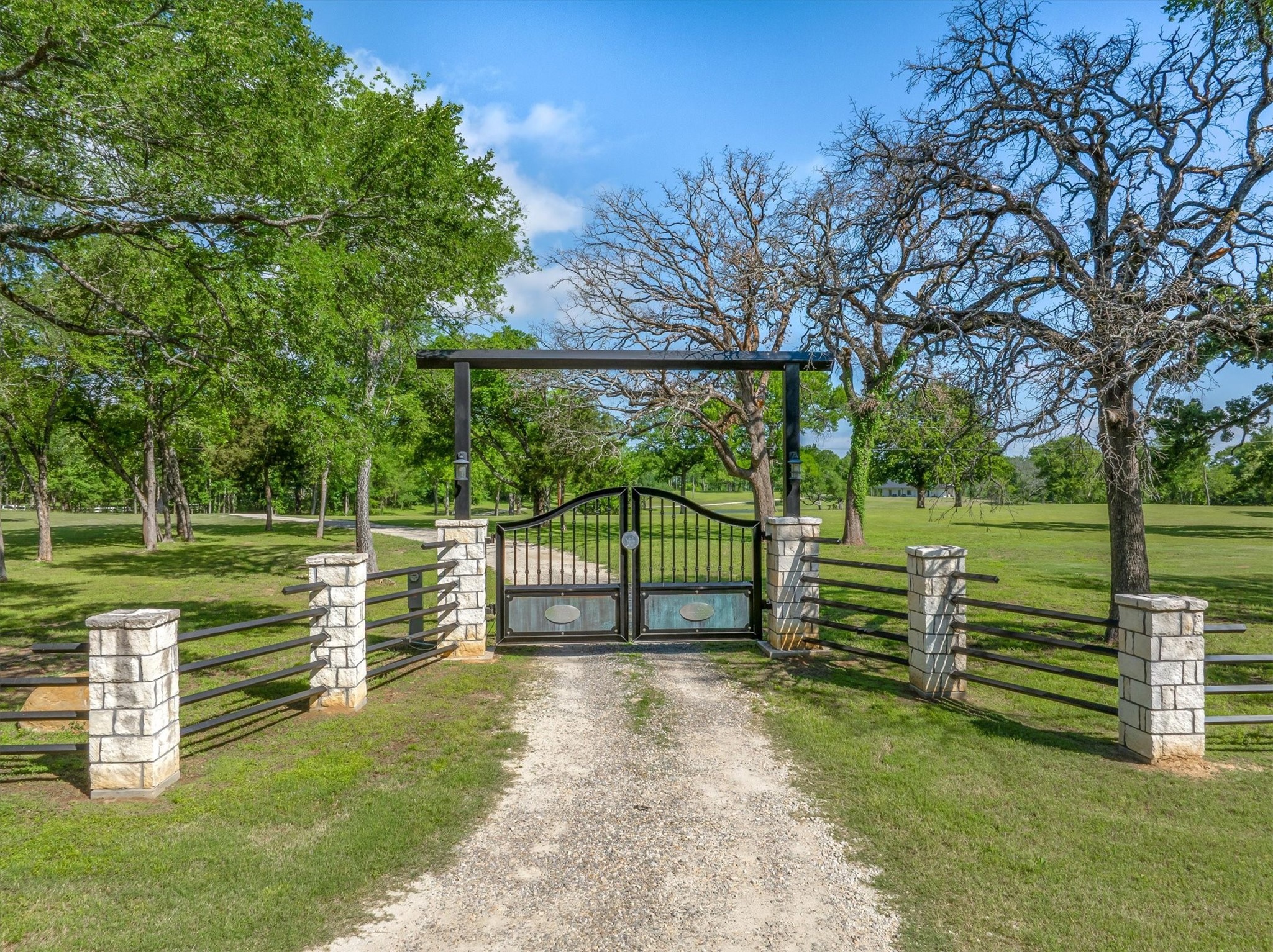 1189 Vz County Road 3702 Edgewood TX 75117