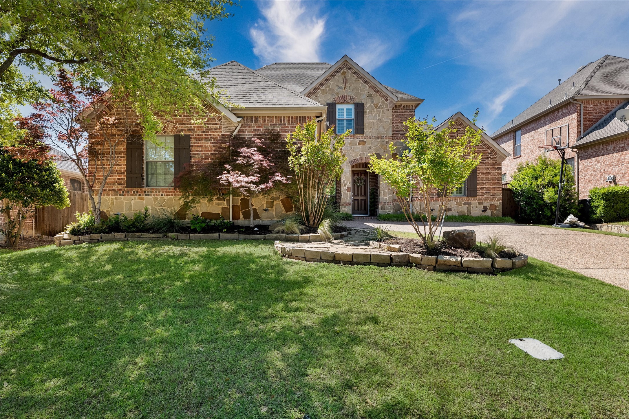 813 Moss Cliff Circle Mckinney TX 75071