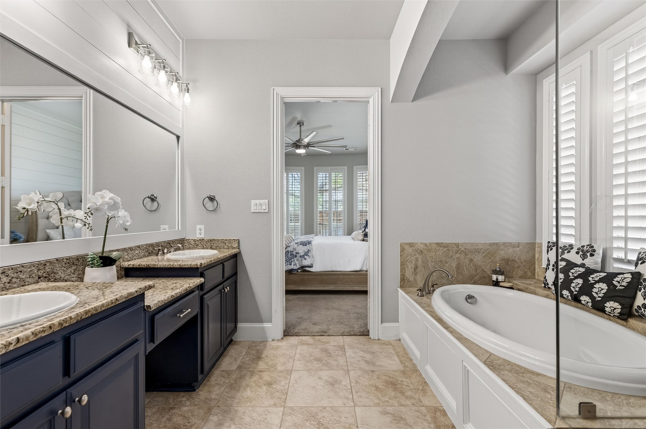 813 Moss Cliff Circle Mckinney TX 75071