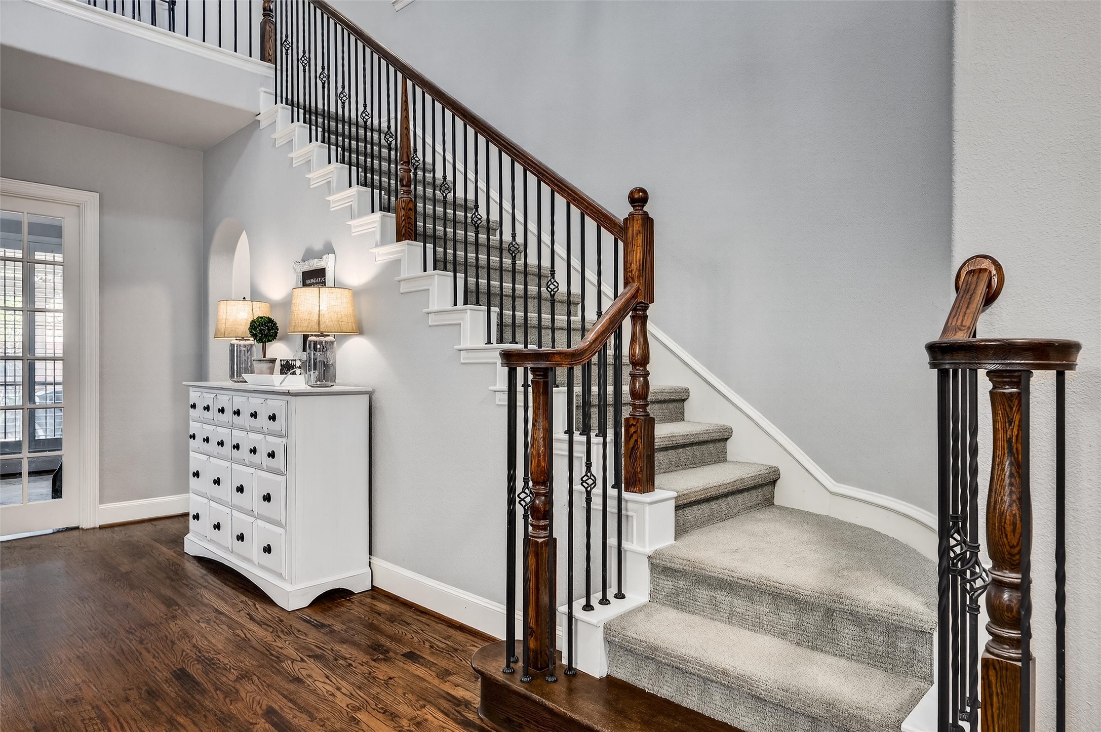 813 Moss Cliff Circle Mckinney TX 75071