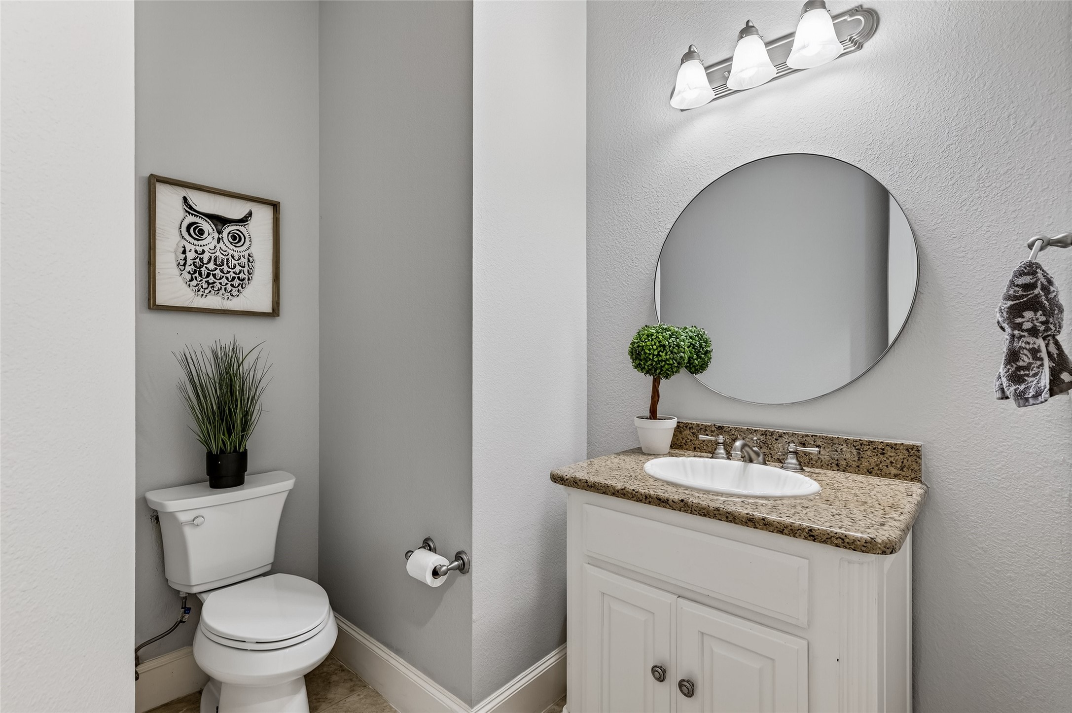 813 Moss Cliff Circle Mckinney TX 75071