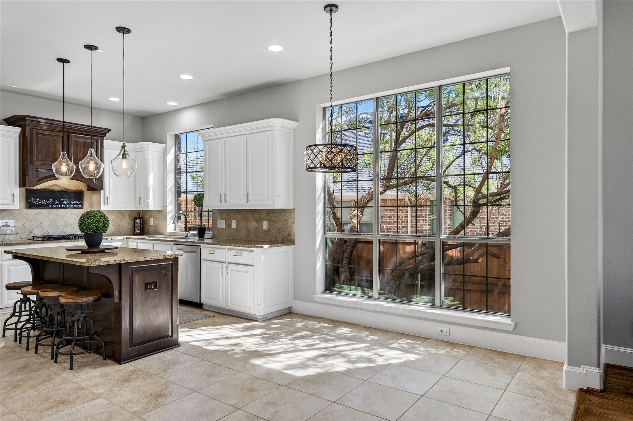 813 Moss Cliff Circle Mckinney TX 75071