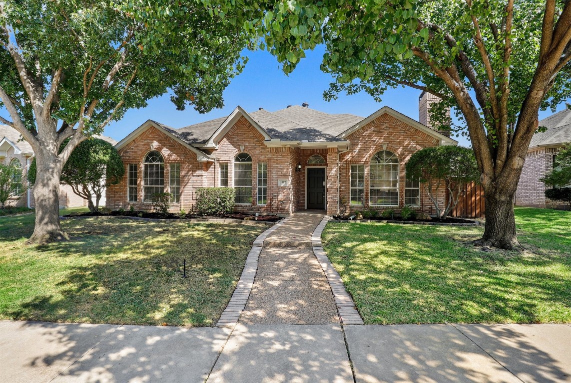 2119 Alto Avenue Carrollton TX 75007