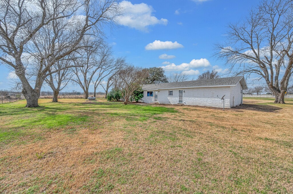 201 Old Steinbeck Road Waco TX 76708