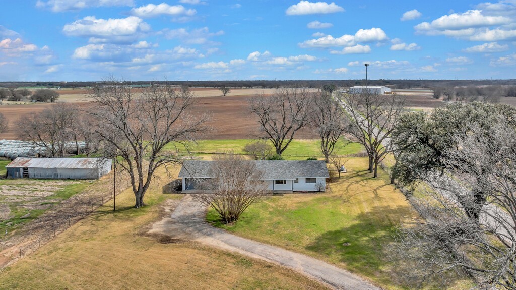 201 Old Steinbeck Road Waco TX 76708