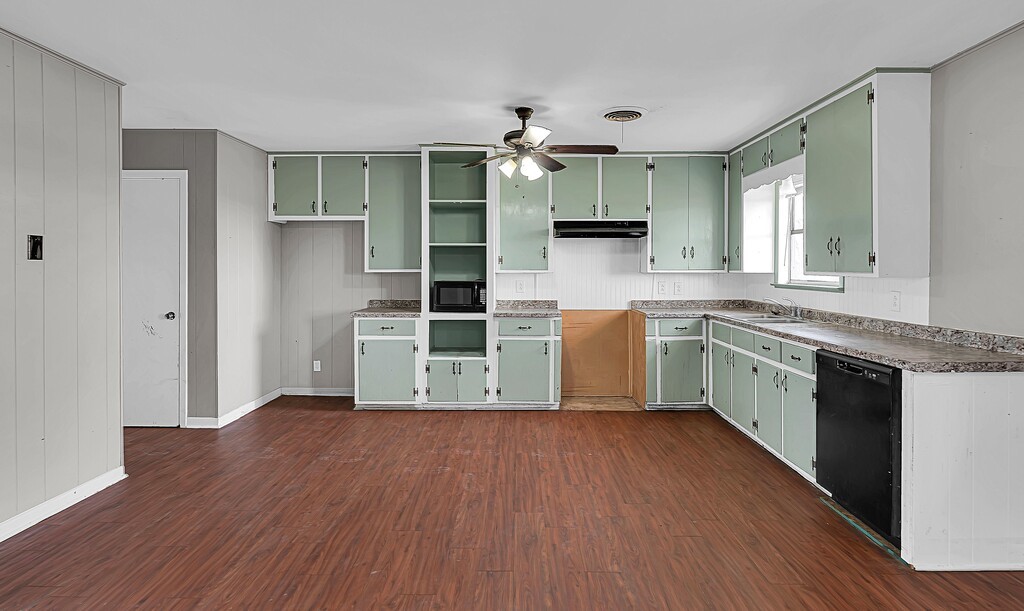 201 Old Steinbeck Road Waco TX 76708