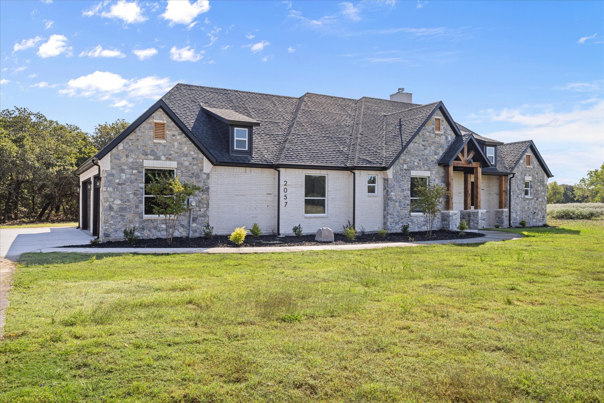 2057 Glenhollow Drive Weatherford TX 76088