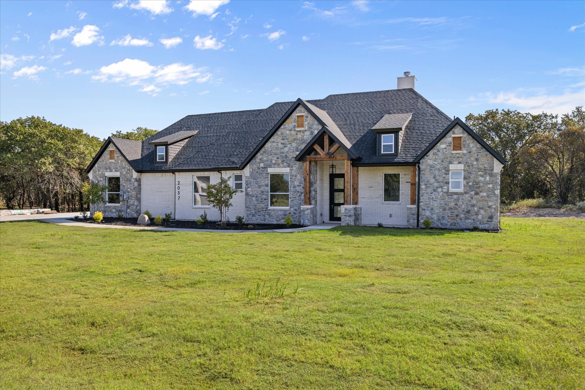 2057 Glenhollow Drive Weatherford TX 76088