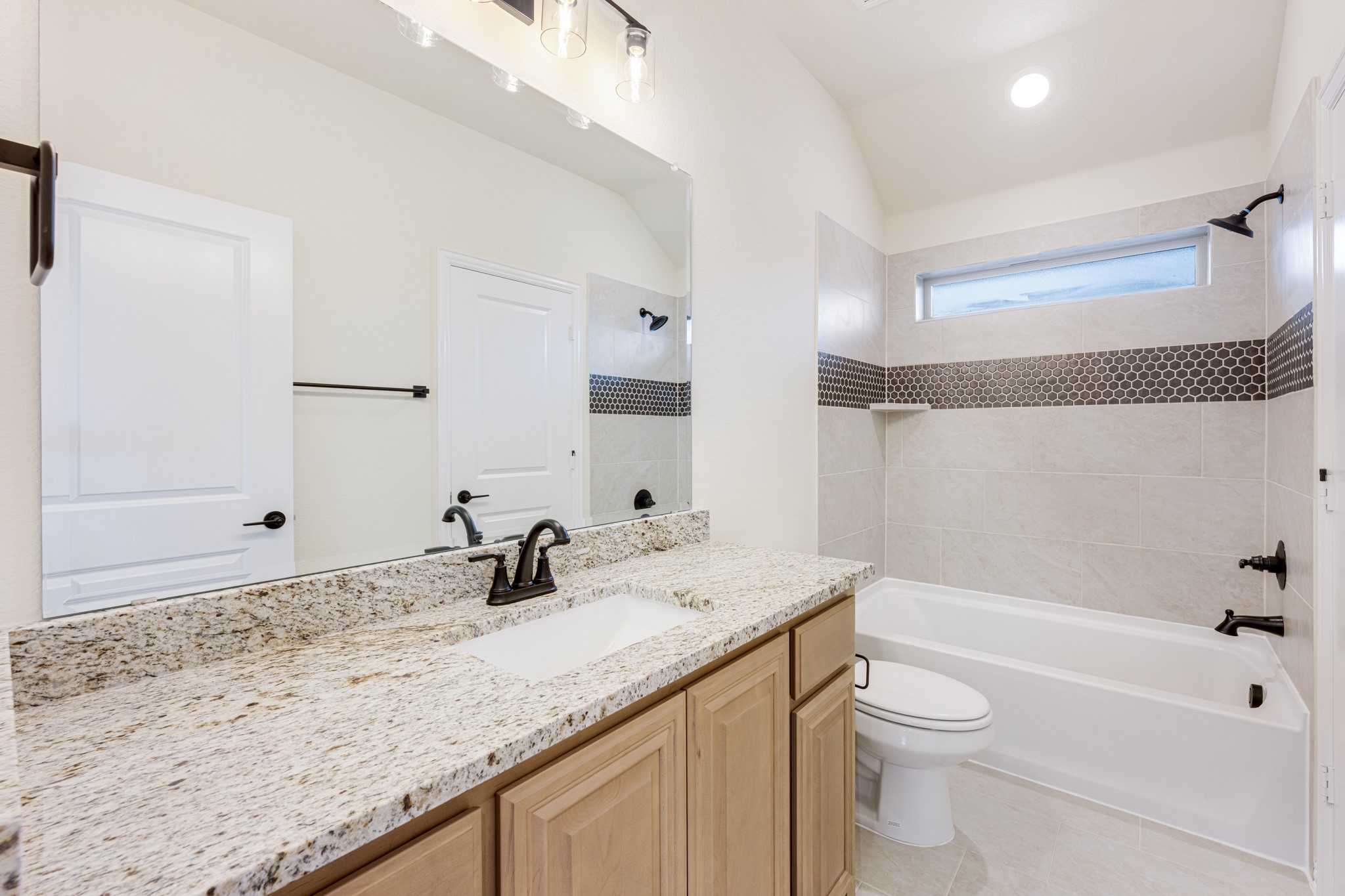 1012 River Oaks Drive Godley TX 76044