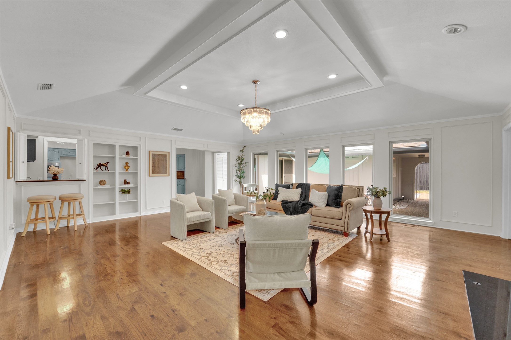 9511 Robin Meadow Drive Dallas TX 75243