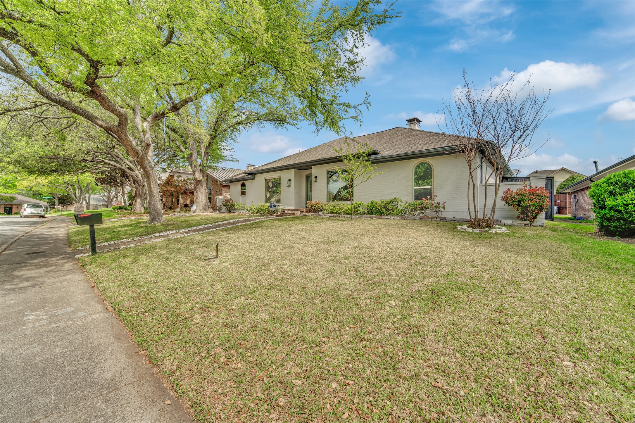 9511 Robin Meadow Drive Dallas TX 75243