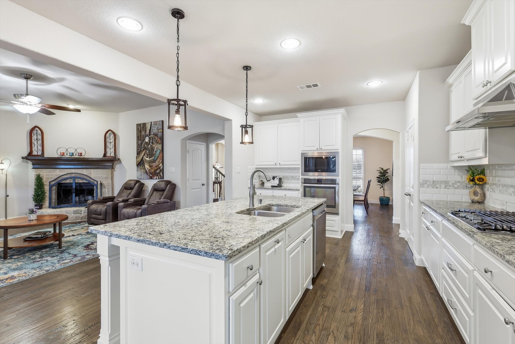 4900 Bonfire Way Little Elm TX 76227