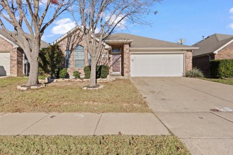 475 Angler Drive Crowley TX 76036