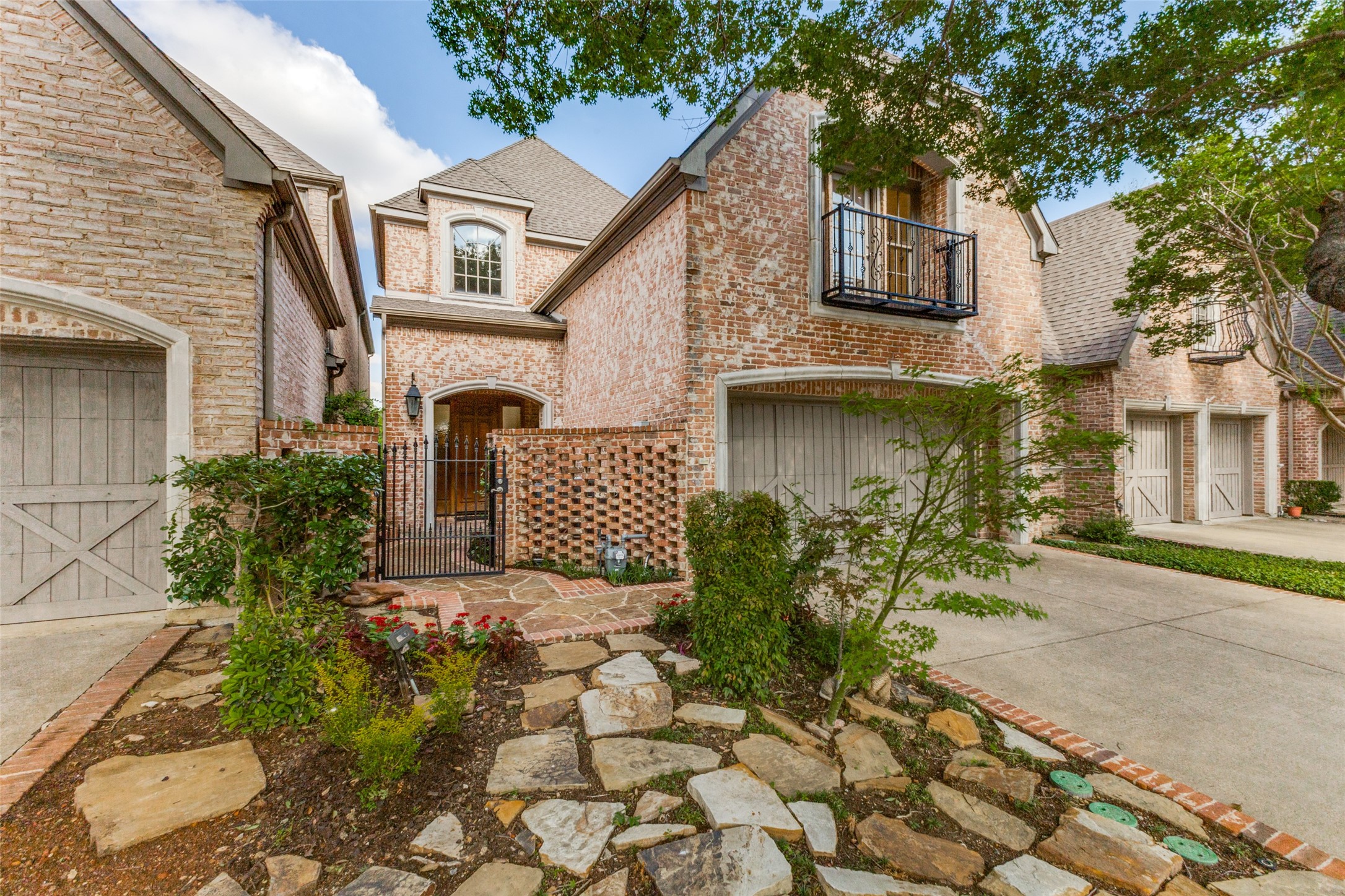 12010 Lueders Lane Dallas TX 75230