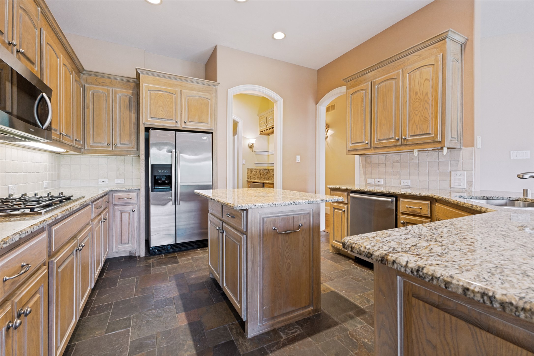 12010 Lueders Lane Dallas TX 75230
