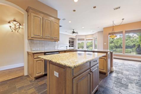 12010 Lueders Lane Dallas TX 75230