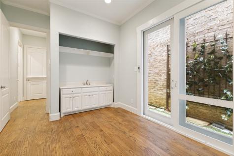 12010 Lueders Lane Dallas TX 75230