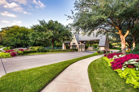 12010 Lueders Lane Dallas TX 75230