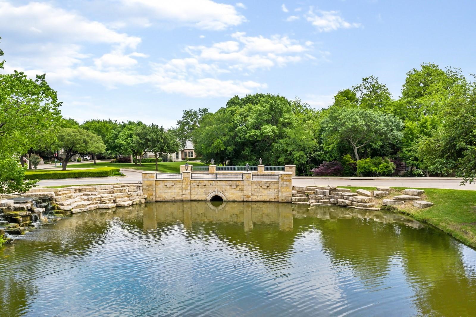 12010 Lueders Lane Dallas TX 75230