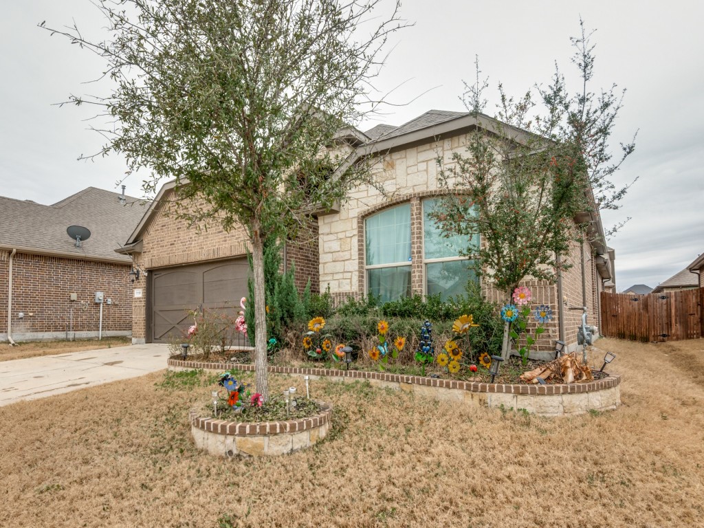 8110 Loretta Day Drive Arlington TX 76002