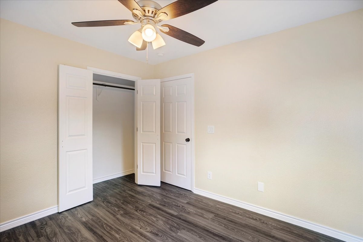 108 W College Street Leonard TX 75452