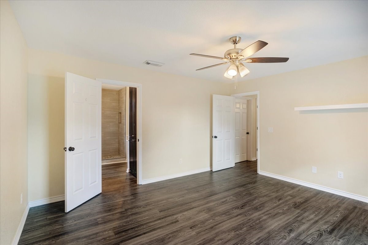 108 W College Street Leonard TX 75452