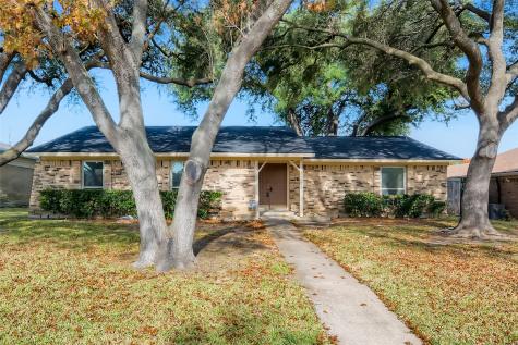 1705 Carol Stream Drive Richardson TX 75081