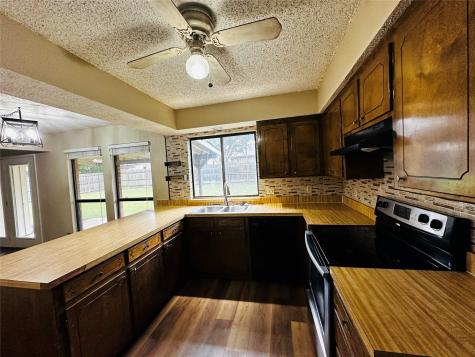 6741 Ridgetop Road North Richland Hills TX 76182